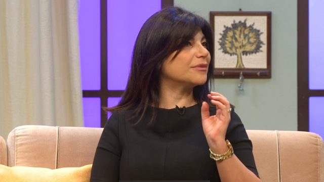 الحلقة الثامنة: الفنانة الأردنية نهى سمارة #ليلة_خميس ٣
